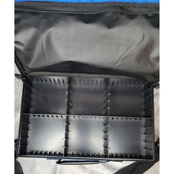 VTG LEBO Cassette Holder Padded Removeable Shell/Strap Blue Zip Pocket Holds 30 - Picture 7 of 13